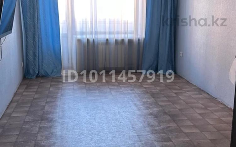 3-комнатная квартира · 60.1 м² · 4/5 этаж, 4 микрорайон 32 за 14.5 млн ₸ в Риддере — фото 2