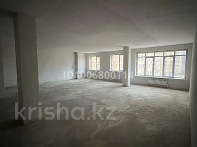 3-комнатная квартира · 95 м² · 3/10 этаж, Абая 26 за 29 млн 〒 в Атырау