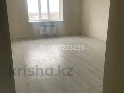 2-бөлмелі пәтер · 88 м² · 5/5 қабат, мкр. Алтын орда 18п, бағасы: ~ 29 млн ₸ в Актобе