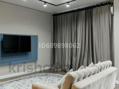 1-комнатная квартира · 47 м² · 5/15 этаж, 14-й мкр №84 — Звезда Актау за 15 000 〒