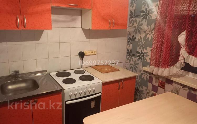 2-бөлмелі пәтер · 44 м² · 4/5 қабат, Гарышкерлер 12 — Момышулы, бағасы: 130 000 〒 в Жезказгане — фото 2