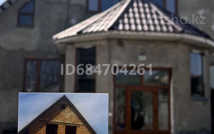 Отдельный дом · 6 комнат · 268 м² · 11 сот., Бердыгулова 43б — Жылкыбая за 100 млн ₸ в Туздыбастау (Калинино) — фото 2