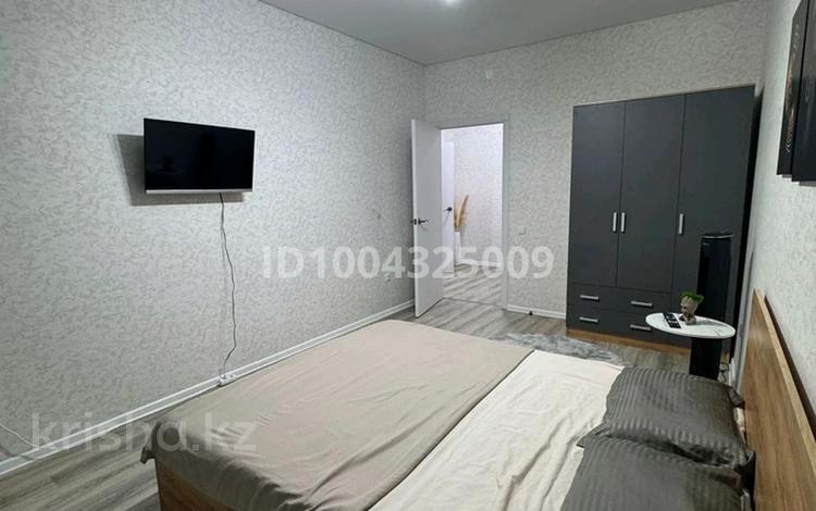 1-бөлмелі пәтер · 40 м² · 1/5 қабат, Береке 49, бағасы: 11 000 ₸ в Костанае — фото 2