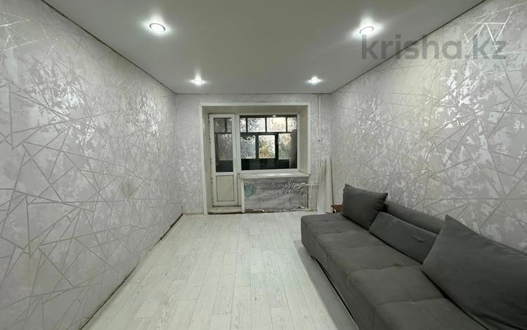 3-бөлмелі пәтер · 54 м² · 4/4 қабат, пр. Момышулы, бағасы: 8 млн ₸ в Темиртау — фото 7