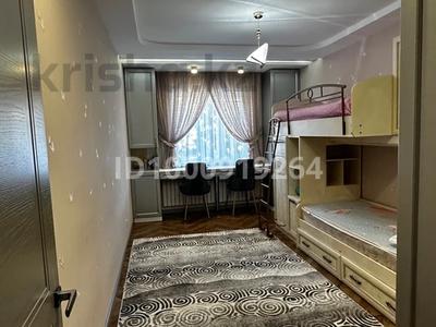Продажа квартир в Мангистауской обл.: 6-комнатная квартира · 200 м² · 2/5 этаж, 15-й мкр 8 за 110 млн 〒 6-комнатная квартира · 200 м² · 2/5 этаж, 15-й мкр 8 за 110 млн 〒 в Актау