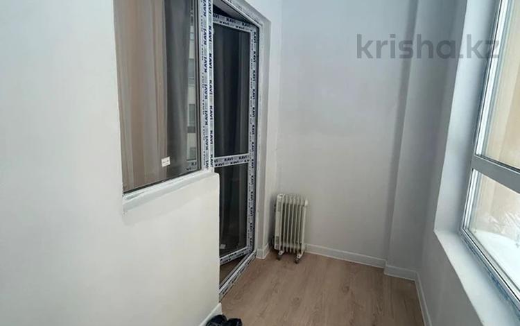 1-комнатная квартира · 40 м² · 3/4 этаж, Жургенова 17/1 за 24 млн ₸ в Астане, Сарайшык р-н — фото 8