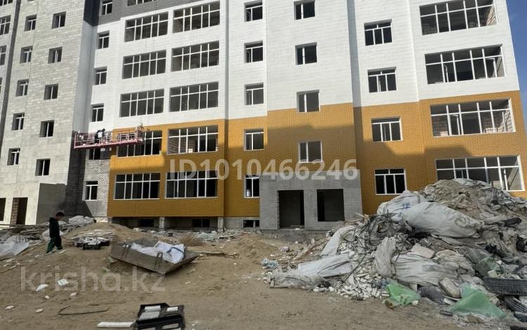 2-комнатная квартира · 76.5 м² · 7/7 этаж, 32В мкр 14 за 11 млн ₸ в Актау — фото 2