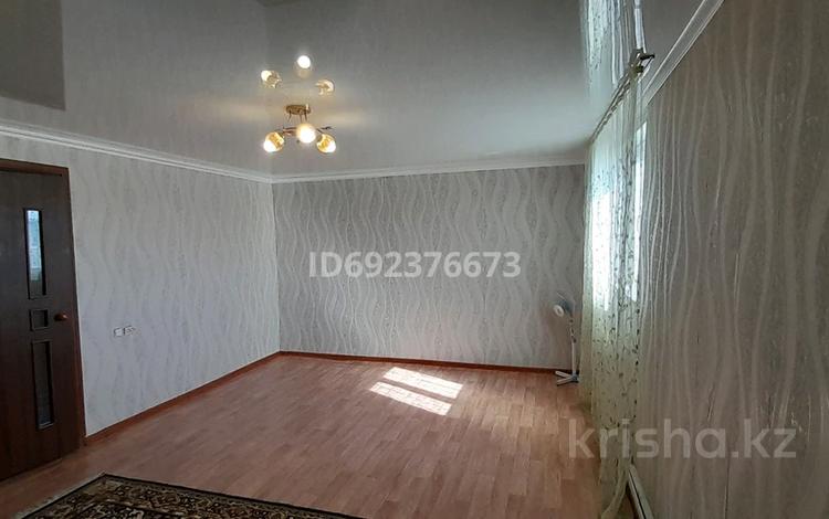 Отдельный дом • 4 комнаты • 100 м² • 10 сот., М-н Бирлик за 17 млн 〒 в Кокшетау — фото 2