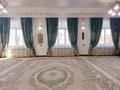Отдельный дом · 6 комнат · 362.3 м² · 10 сот., Акжар-2 за 90 млн 〒 в Актобе — фото 3