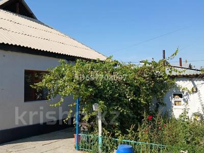 Отдельный дом · 5 комнат · 200 м² · 12 сот., мкр Турксиб, Егисинова 14 — Гагарин за 18 млн 〒 в Таразе