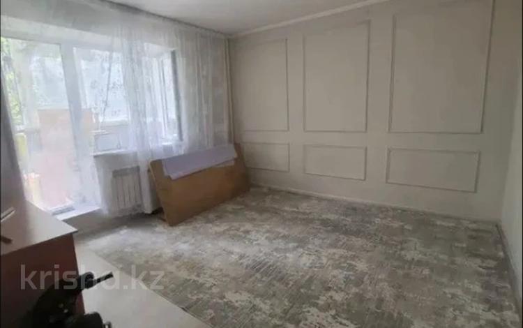 2-комнатная квартира · 52 м² · 3/9 этаж, мкр Аксай-1А 2А за 32 млн ₸ в Алматы, Ауэзовский р-н — фото 10