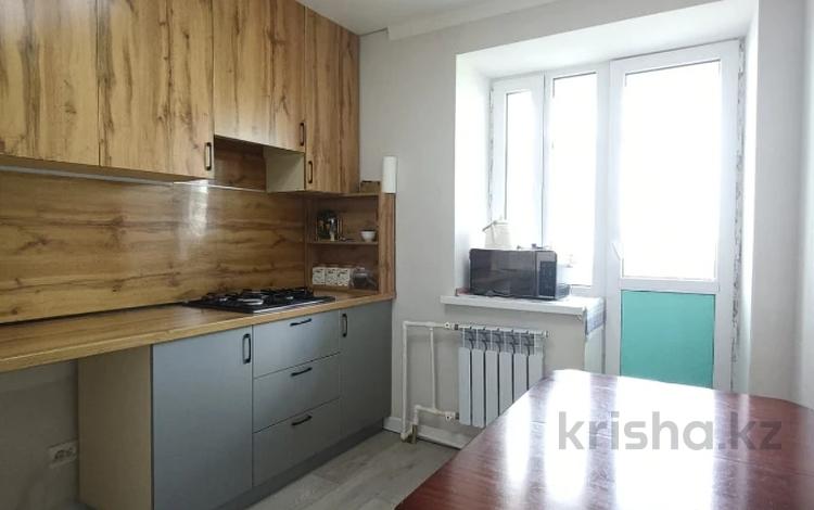 3-комнатная квартира · 60.9 м² · 5/5 этаж, Старый город, Алтынсарина 35 за 17 млн ₸ в Актобе — фото 3