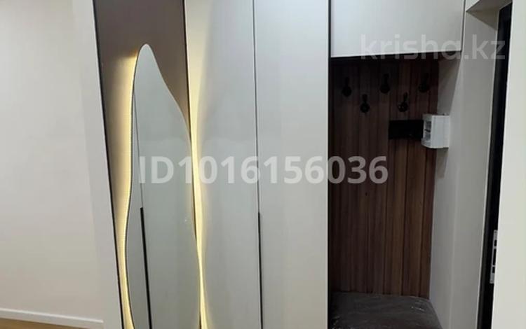 2-бөлмелі пәтер · 37 м² · 3/9 қабат, Райымбек 590/20, бағасы: 26 млн ₸ в Алматы, Наурызбайский р-н — фото 2