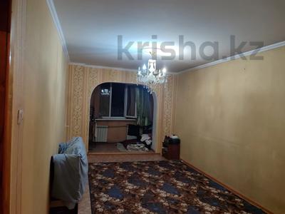 3-бөлмелі пәтер · 60 м² · 2/5 қабат, 12-шағынаудан 227, бағасы: 130 000 ₸ в Шымкенте, Енбекшинский р-н