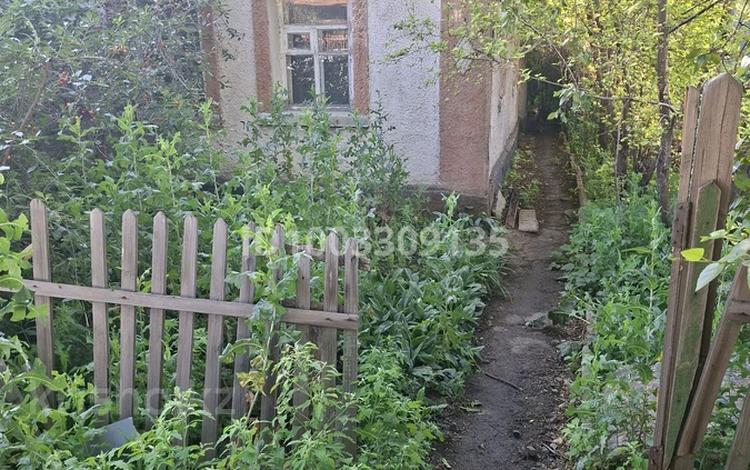 Отдельный дом · 5 комнат · 70 м² · 8 сот., Майкудук, Уральская 10 — Примыкающие улицы:ул.Щорса и ул.Кузембаева. за 10 млн ₸ в Караганде, Алихана Бокейханова р-н — фото 2