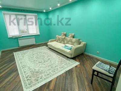 2-бөлмелі пәтер · 60 м² · 1/5 қабат, Батыс-2 11д/1, бағасы: 27 млн ₸ в Актобе