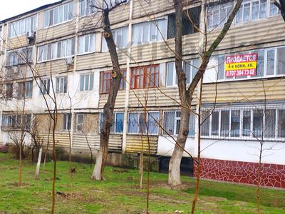 4-бөлмелі пәтер · 82 м² · 2/4 қабат, Сатпаева 15, бағасы: 18.3 млн 〒 в Таразе