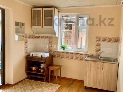 1-бөлмелі пәтер · 30 м² · 1 қабат, мкр Таугуль-3 305, бағасы: 135 000 ₸ в Алматы, Ауэзовский р-н