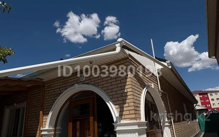 Еркін, кеңселер, білім орталықтары · 220 м², бағасы: 250 000 ₸ в  — фото 2