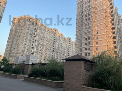 2-комнатная квартира, 55 м², 5/12 этаж помесячно, Навои 208/4 — Торайгырова за 250 000 〒 в Алматы, Бостандыкский р-н