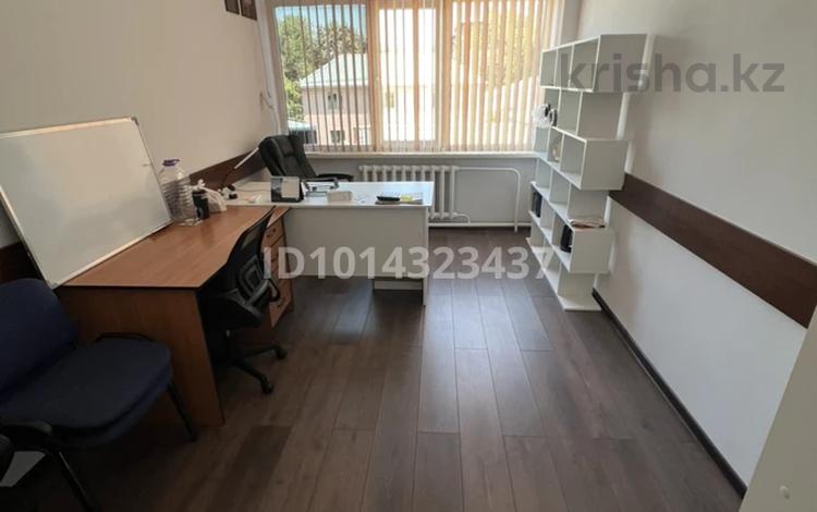 Офисы · 14 м² за 107 000 ₸ в Алматы, Ауэзовский р-н — фото 2