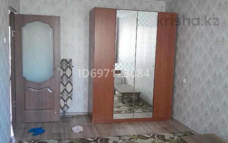 3 комнаты · 63 м² · 5/5 этаж, мкр 4, Жданова 46 — Гагарина за 50 000 ₸ в Уральске — фото 10