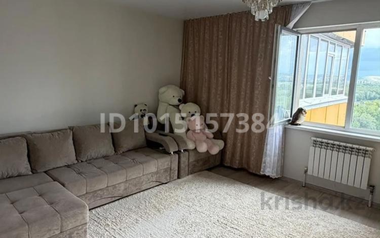 2-комнатная квартира · 61.6 м² · 16/16 этаж, Сатпаева 55 за 30.5 млн ₸ в Усть-Каменогорске — фото 2