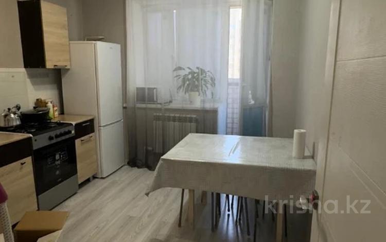 1-комнатная квартира · 48 м² · 2/7 этаж, мкр. Алтын орда 201 за 16.7 млн 〒 в Актобе — фото 2