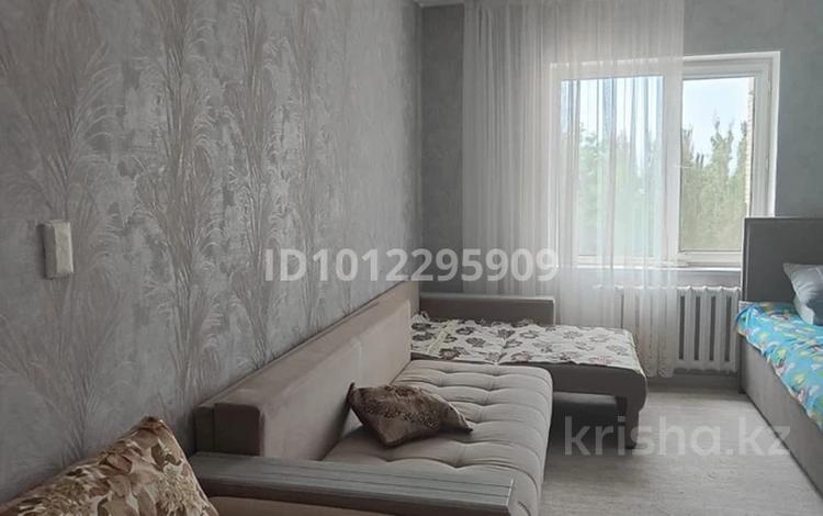 1-бөлмелі пәтер · 40 м² · 6/12 қабат, Просп. Абая 159А, бағасы: 12 млн ₸ в Таразе — фото 2