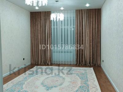 2-бөлмелі пәтер · 81.7 м² · 9/10 қабат, Алтын орда ш/а., Санкибай батыра 40в, бағасы: 43 млн ₸ в Актобе, мкр. Алтын орда