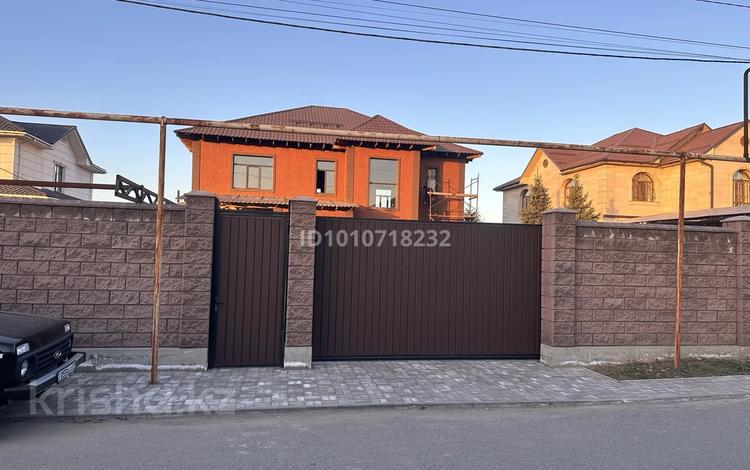 Отдельный дом · 6 комнат · 250 м² · 8 сот., Мустафина 53 за 92 млн ₸ в Туздыбастау (Калинино) — фото 2