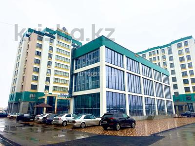 Еркін, кеңселер, дүкендер мен бутиктер, қоймалар, қоғамдық тамақтану орны, сұлулық салондары, медорталықтар мен дәріханалар, білім орталықтары, ойын-сауық · 735 м², бағасы: 585 млн 〒 в Шымкенте, Абайский р-н