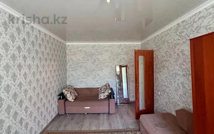 3-комнатная квартира · 62 м² · 1/5 этаж, мкр 5, Тургенева за 14.5 млн ₸ в Актобе — фото 3