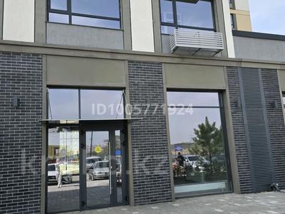 Офисы, магазины и бутики, общепит, салоны красоты, медцентры и аптеки, образование · 82 м² за 902 000 〒 в Алматы, Алатауский р-н
