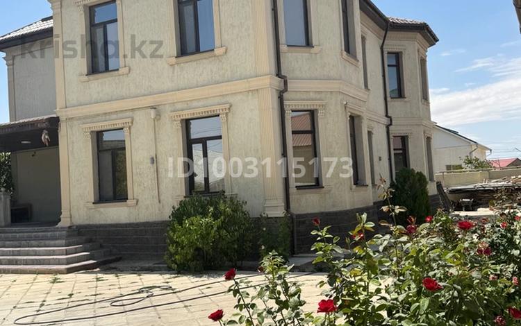 Жеке үй · 7 бөлме · 300 м² · 10 жүзд., Кулибякин 3 — Мкр Акбулак, 19 мектеп алдында, бағасы: 120 млн ₸ в Жанаозен — фото 3