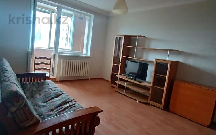 1-комнатная квартира, 40 м², 3/12 этаж помесячно, Сыганак 18