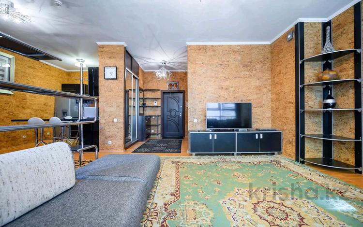2-комнатная квартира · 82 м² · 7/20 этаж, Достык 160 за 550 000 ₸ в Алматы, Медеуский р-н — фото 13