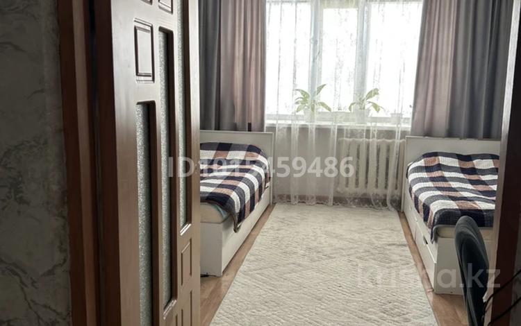 2-бөлмелі пәтер · 54 м² · 4/5 қабат, Елгина 47, бағасы: 19 млн ₸ в Павлодаре — фото 2