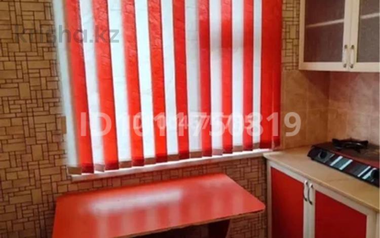 1-комнатная квартира · 38 м² · 3/5 этаж, Валиханова 50 за 6 млн ₸ в Кентау — фото 2