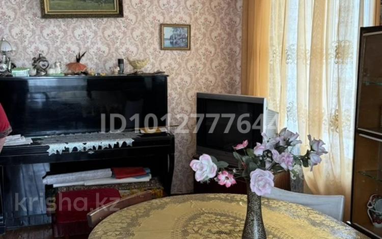 4-бөлмелі пәтер · 70 м² · 1/5 қабат, Западная 58, бағасы: 19 млн ₸ в Экибастузе — фото 2