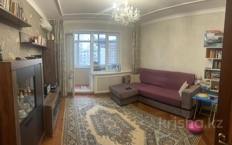 2-комнатная квартира, 60.1 м², 8/14 этаж, Сембинова 7 — Кенесары