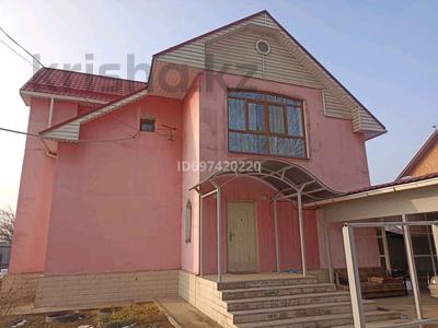 Жеке үй · 6 бөлме · 304.6 м² · 10 сот., мкр Жас Канат, Баймагамбетова 192а, бағасы: 164 млн ₸ в Алматы, Турксибский р-н