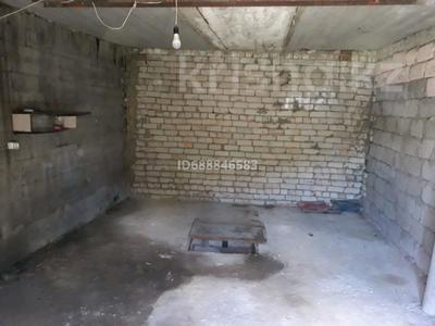 Гараж · 24 м² · мкр 8, Авиатор-3 авиатор-3 — АВЛУГА,Гипер ДИНА .Ул. Санкибай батыра. за 20 000 ₸ в Актобе