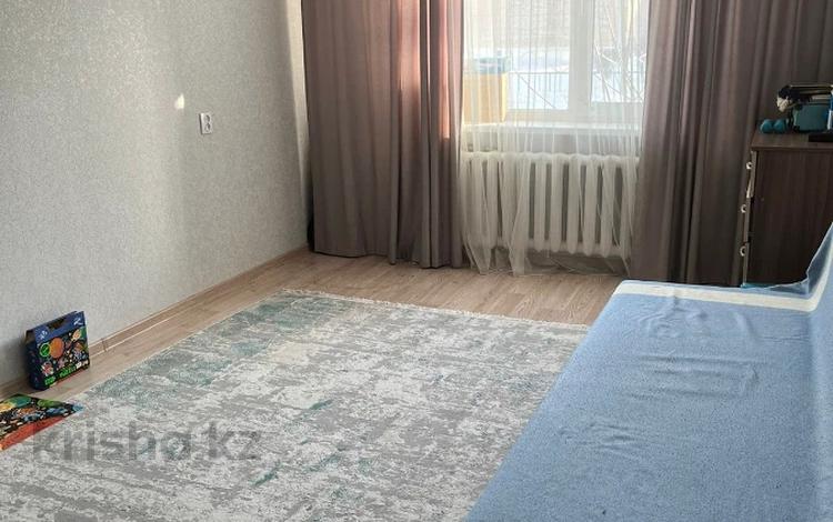 1-комнатная квартира, 34 м², Уалиханова 23 за 10.9 млн 〒 в Петропавловске — фото 2