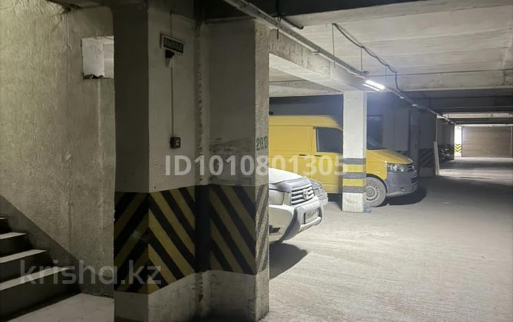 Паркинг · 20 м² · Райымбека 481/1, бағасы: 20 000 〒 в Алматы, Алатауский р-н — фото 2