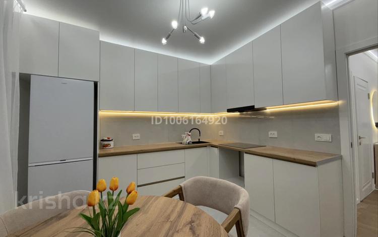 2-бөлмелі пәтер · 63 м² · 4/12 қабат, Байдибек би 113/2, бағасы: 300 000 〒 в Шымкенте — фото 2