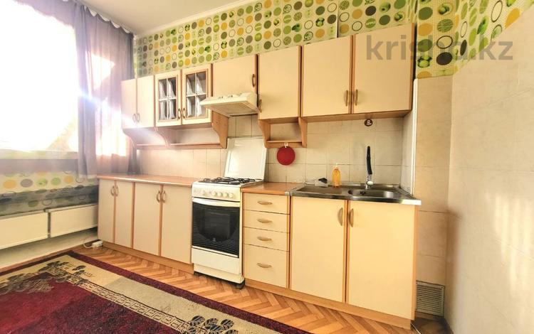 4-комнатная квартира, 85.2 м², 2/9 этаж, мкр Аксай-2 за 48.5 млн 〒 в Алматы, Ауэзовский р-н — фото 19