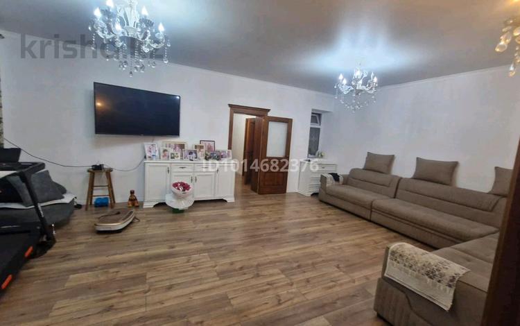 Часть дома · 7 комнат · 250 м² · 8 сот., Бедельбаева за 35 млн ₸ в Таразе — фото 3
