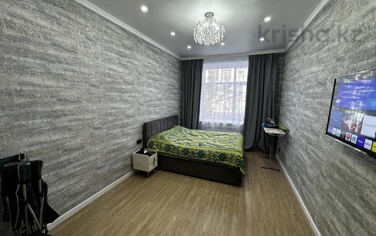 1-комнатная квартира · 40 м² · 1/10 этаж, мкр Юго-Восток, 137-й учетный квартал за 23.5 млн ₸ в Караганде, Казыбек би р-н — фото 2