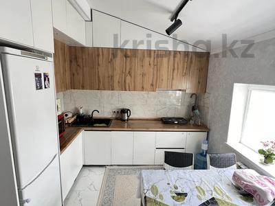 2-комнатная квартира, 68 м², 8/8 этаж, 19-й мкр 45 за 16 млн 〒 в Актау, 19-й мкр